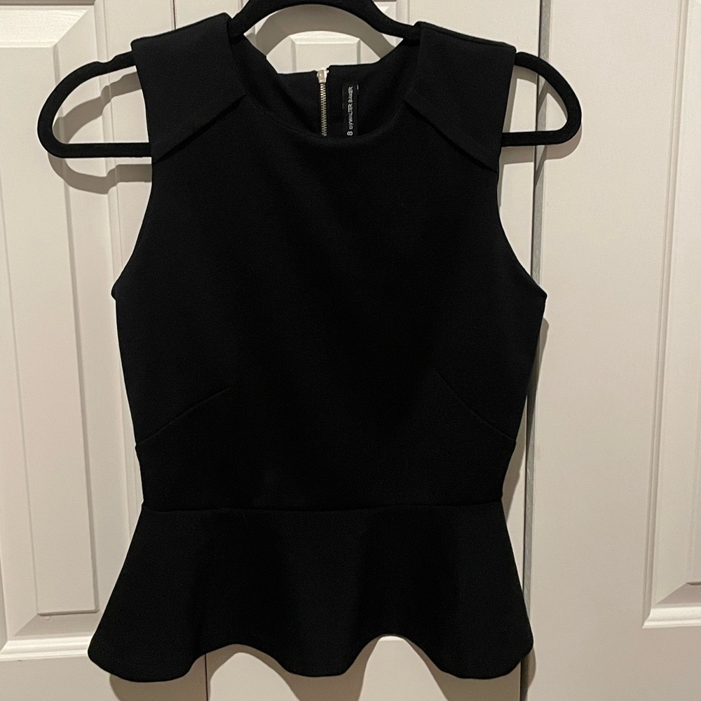 W118 By Walter Baker: Top